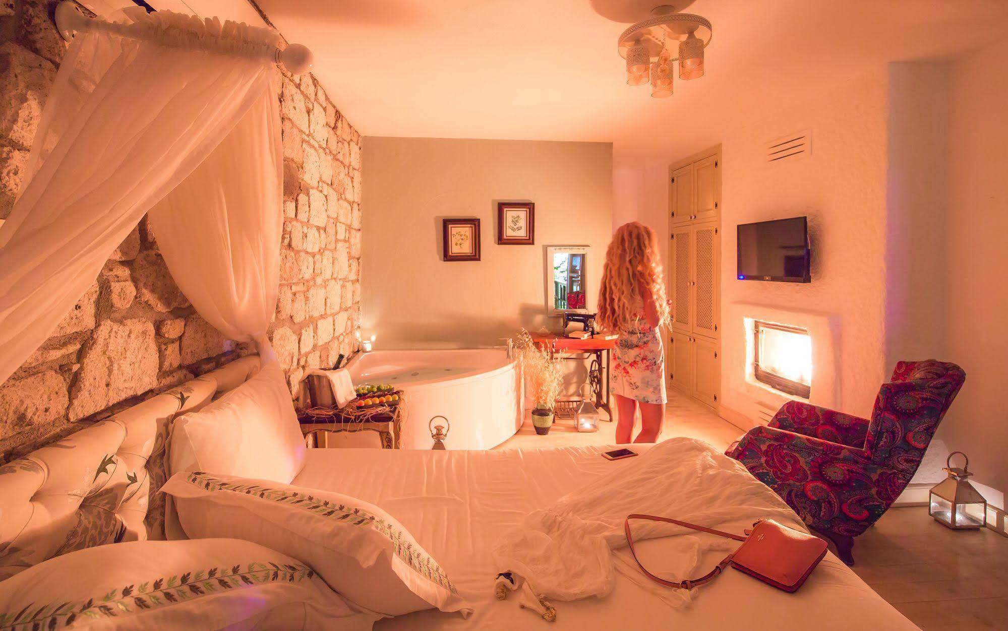 Palas Alacati - Adult Only Экстерьер фото