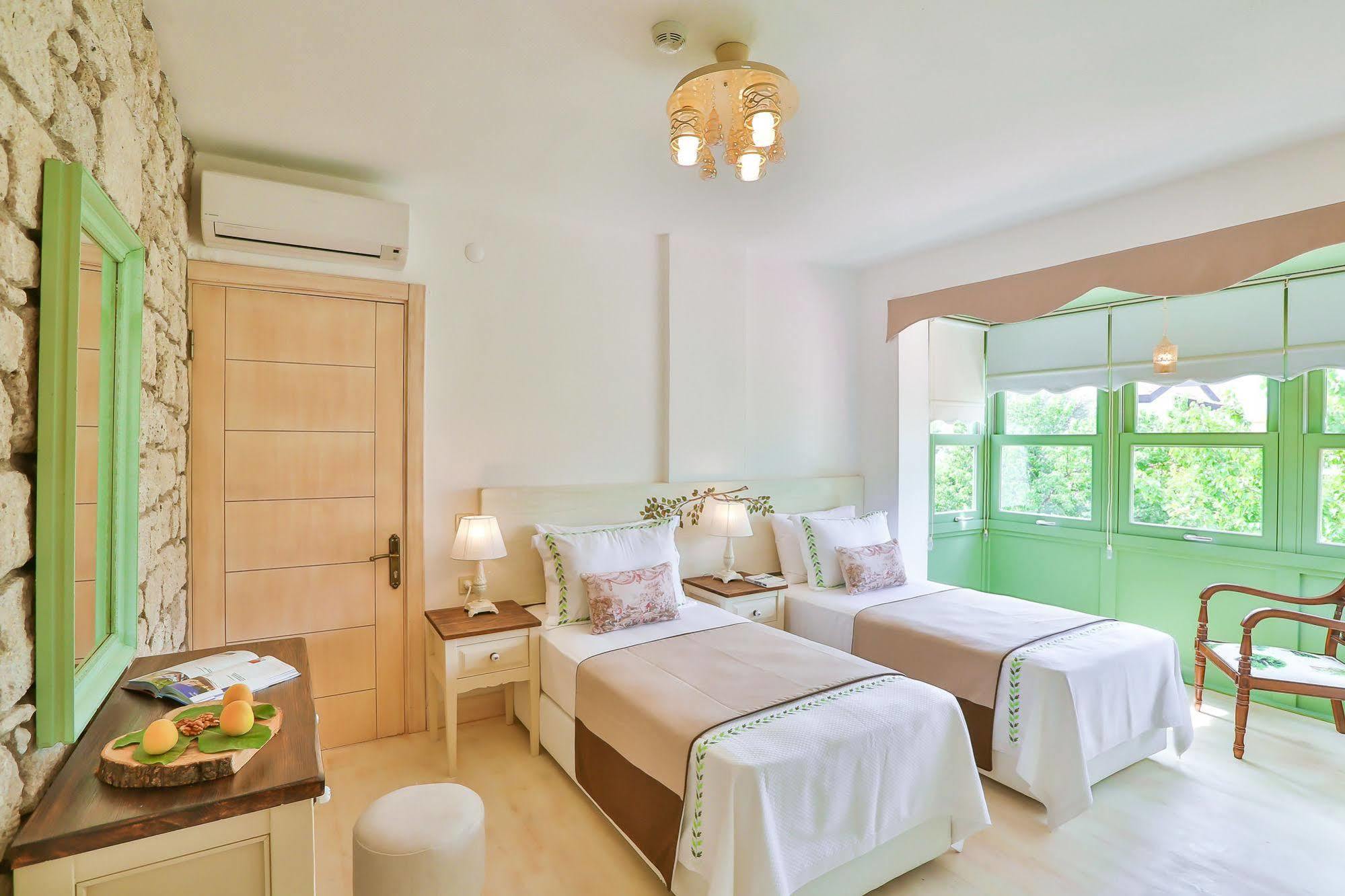 Palas Alacati - Adult Only Экстерьер фото